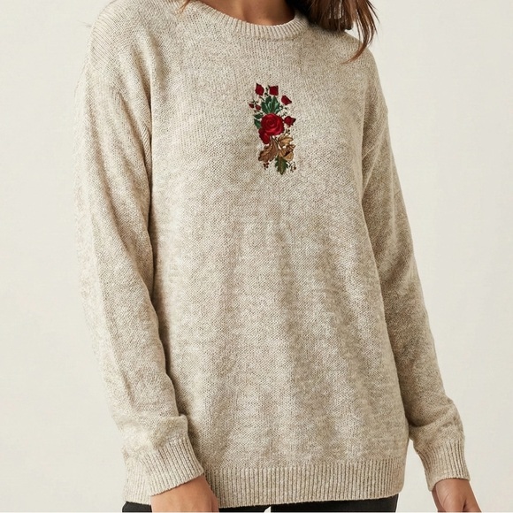 Cotton Harbor Sweaters - Vintage Cream Sweater with Floral Embroidery